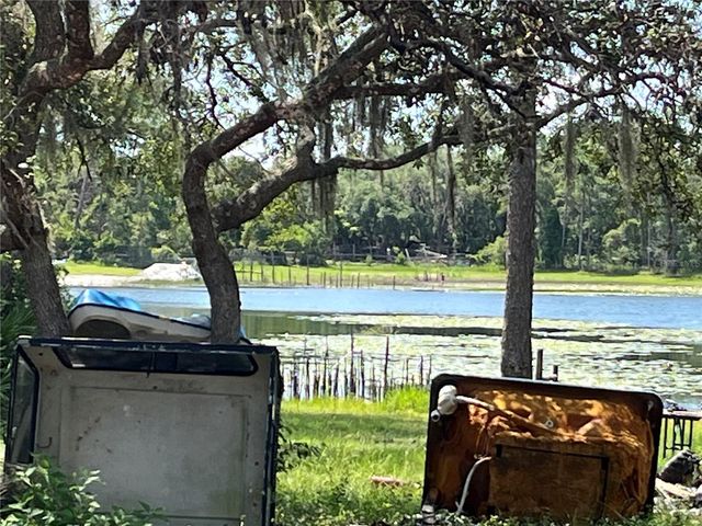 42334 W LAKE ROAD, Deland, FL 32720