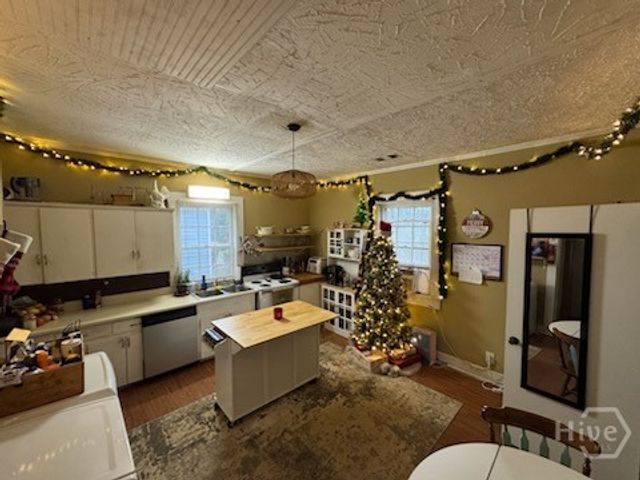1095 Macon Hwy, Athens, GA 30605