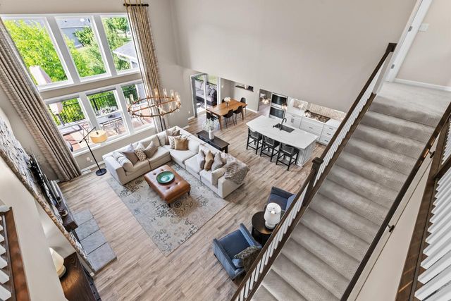 16920 Reeder Ridge, Eden Prairie, MN 55347