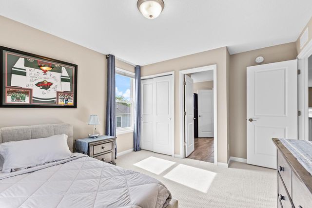 16920 Reeder Ridge, Eden Prairie, MN 55347