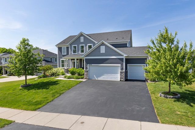 16920 Reeder Ridge, Eden Prairie, MN 55347