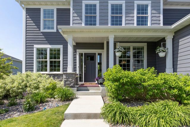 16920 Reeder Ridge, Eden Prairie, MN 55347