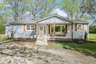 620 Maple Bend Rd, Winchester, TN 37398