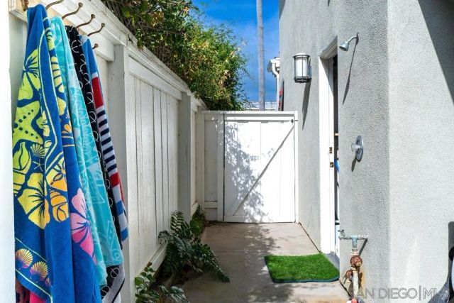 350 La Mesa, Encinitas, CA 92024