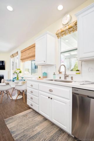 350 La Mesa, Encinitas, CA 92024