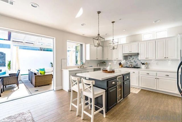 350 La Mesa, Encinitas, CA 92024