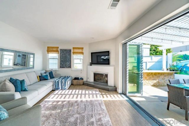 350 La Mesa, Encinitas, CA 92024