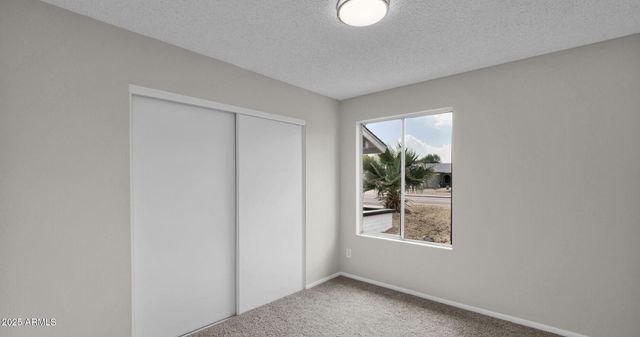 5214 W CHOLLA Street, Glendale, AZ 85304