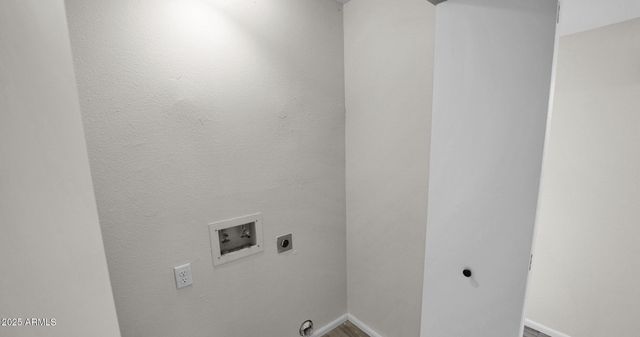 5214 W CHOLLA Street, Glendale, AZ 85304