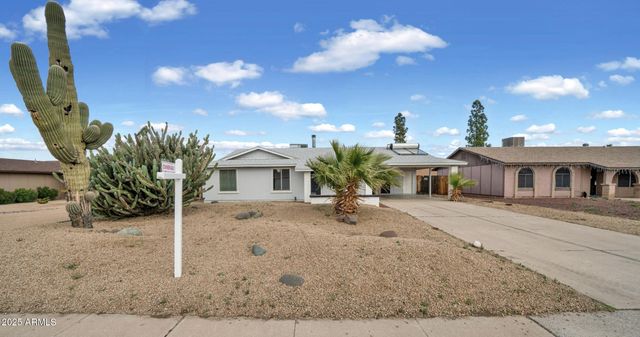 5214 W CHOLLA Street, Glendale, AZ 85304