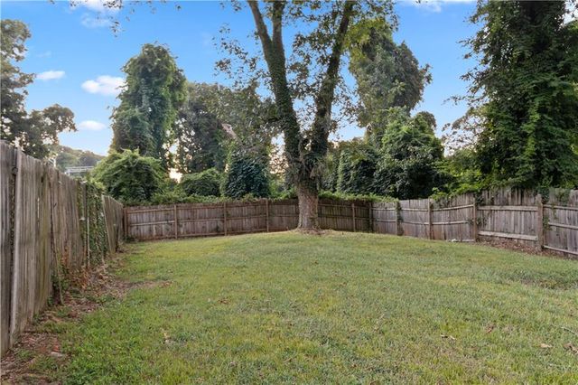 325 Holderness Street SW, Atlanta, GA 30310