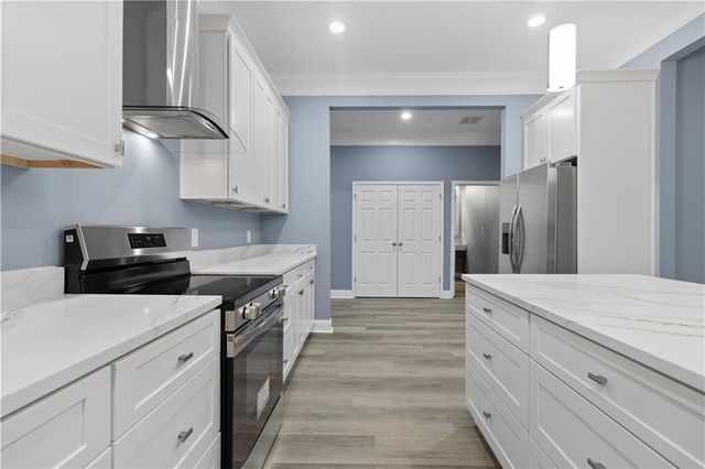 325 Holderness Street SW, Atlanta, GA 30310