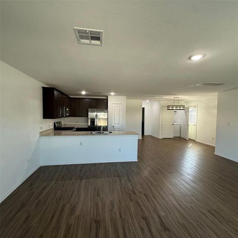 13711 Mussel RUN, Elgin, TX 78621