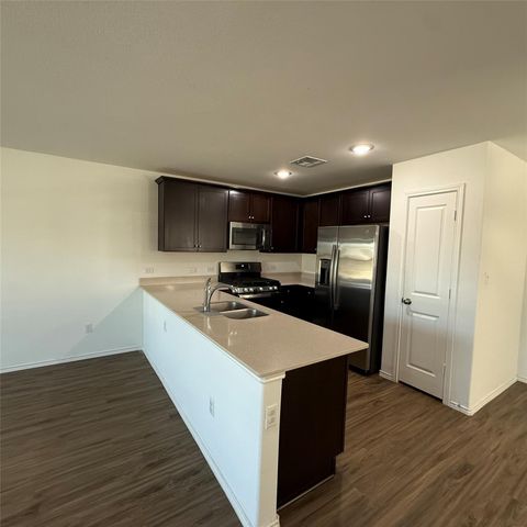 13711 Mussel RUN, Elgin, TX 78621