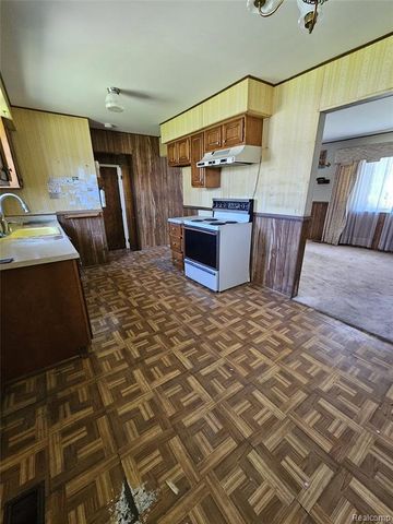 34918 Winslow Street, Wayne, MI 48184