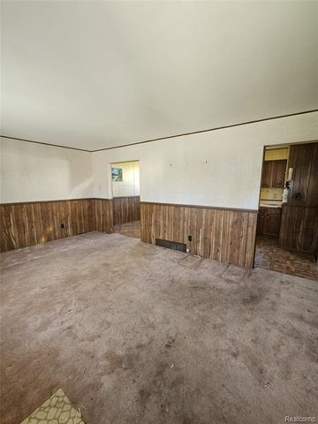 34918 Winslow Street, Wayne, MI 48184