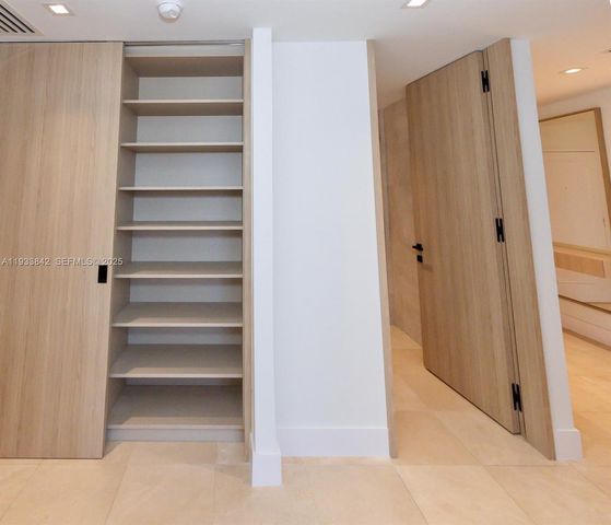 251 Crandon Blvd 1228, Key Biscayne, FL 33149