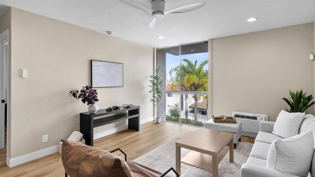 3050 Rue D'Orleans 358, San Diego, CA 92110