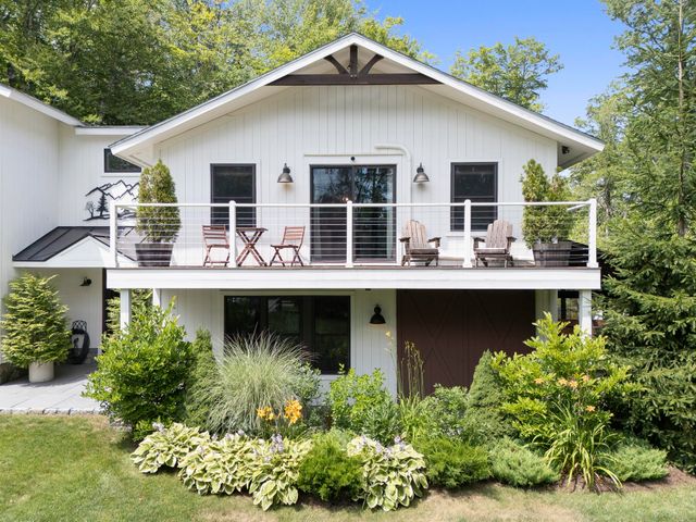 127 Fannie Hill Road, Wilmington, VT 05363