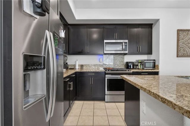 8576 Corsica, Buena Park, CA 90620