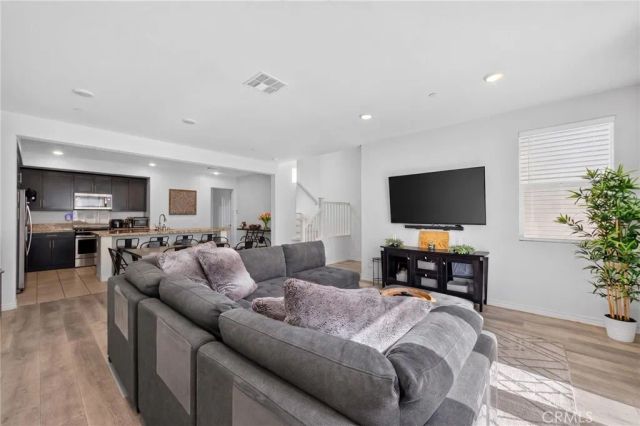 8576 Corsica, Buena Park, CA 90620
