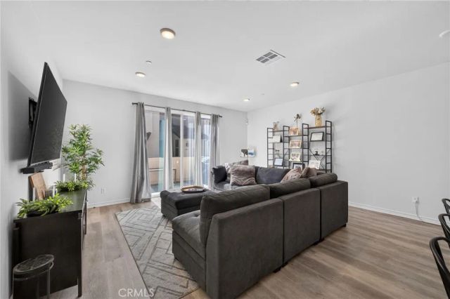 8576 Corsica, Buena Park, CA 90620