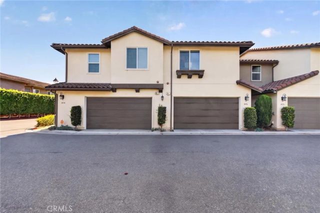 8576 Corsica, Buena Park, CA 90620