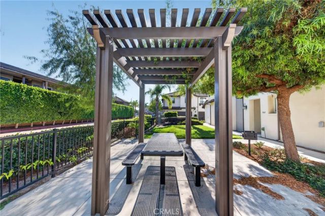 8576 Corsica, Buena Park, CA 90620