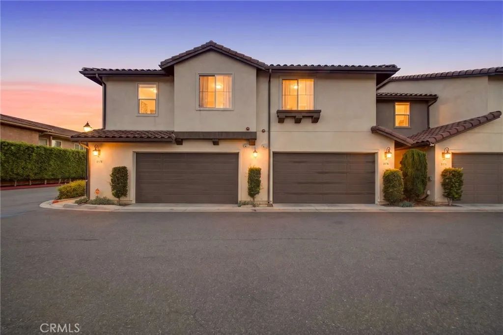 8576 Corsica, Buena Park, CA 90620