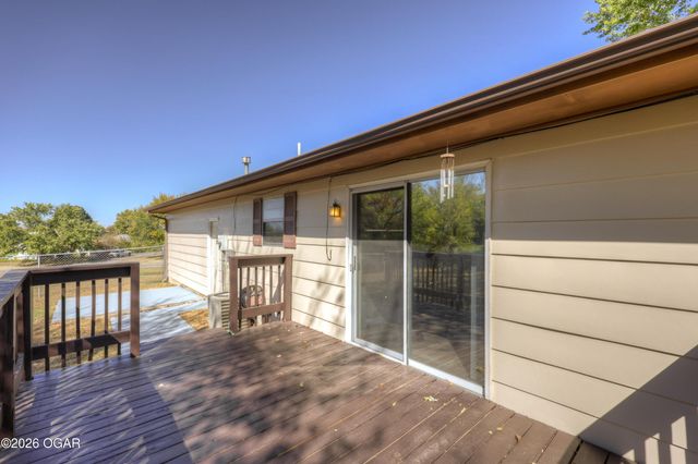 1409 E 6th Street, Joplin, MO 64801