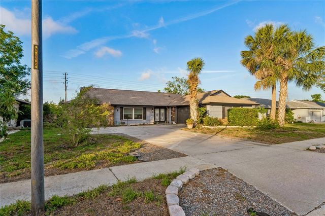 13100 WESTERN CIRCLE, Hudson, FL 34667