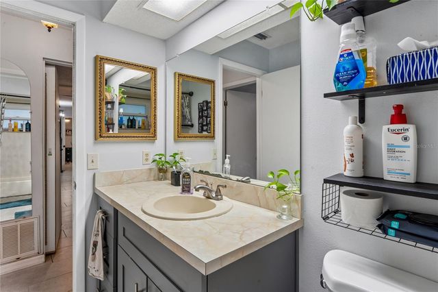 13100 WESTERN CIRCLE, Hudson, FL 34667