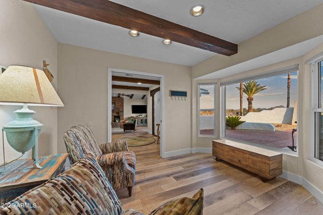 1890 HILLSIDE Drive, Wickenburg, AZ 85390