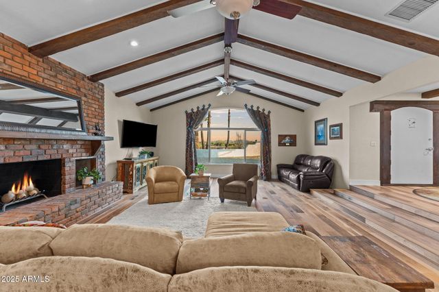 1890 HILLSIDE Drive, Wickenburg, AZ 85390