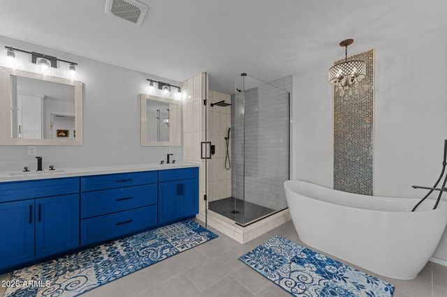 1890 HILLSIDE Drive, Wickenburg, AZ 85390