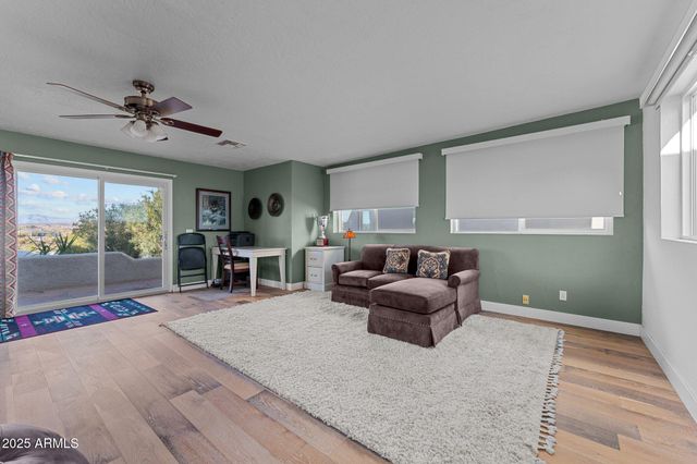 1890 HILLSIDE Drive, Wickenburg, AZ 85390