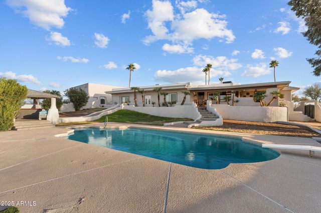 1890 HILLSIDE Drive, Wickenburg, AZ 85390