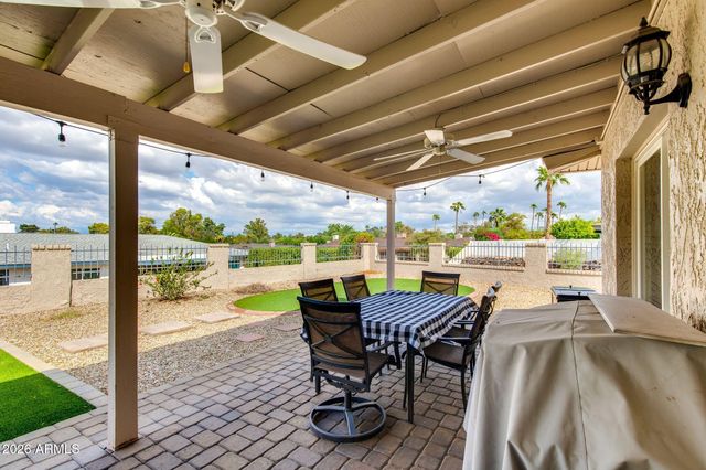502 W SURREY Avenue, Phoenix, AZ 85029
