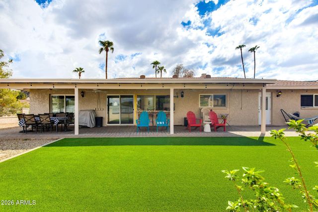 502 W SURREY Avenue, Phoenix, AZ 85029