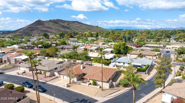 502 W SURREY Avenue, Phoenix, AZ 85029
