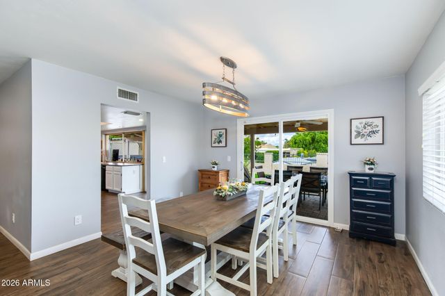 502 W SURREY Avenue, Phoenix, AZ 85029