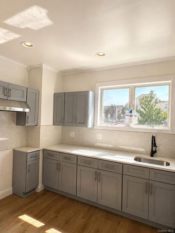 11120 14th Road, College Point, NY 11356