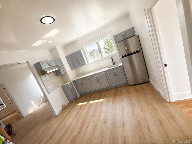 11120 14th Road, College Point, NY 11356