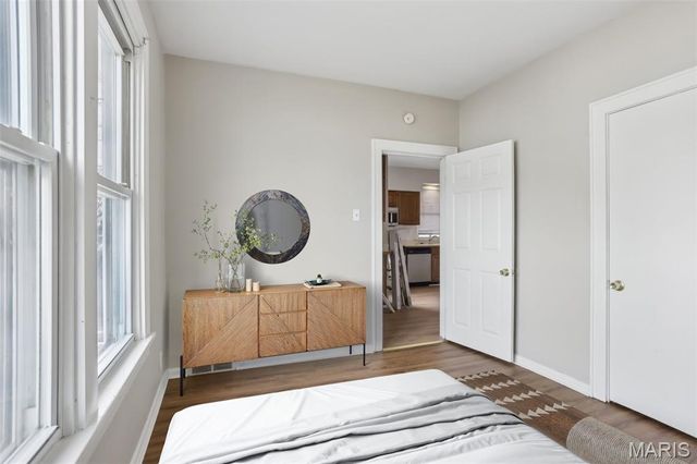 4021 Walsh Street, St Louis, MO 63116