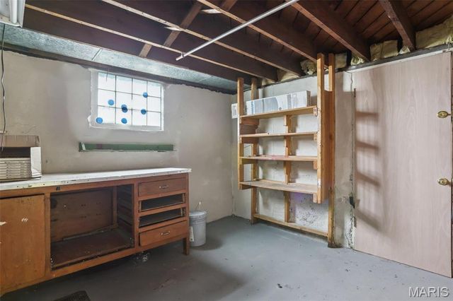 4021 Walsh Street, St Louis, MO 63116