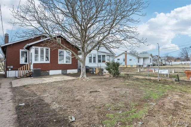4021 Walsh Street, St Louis, MO 63116