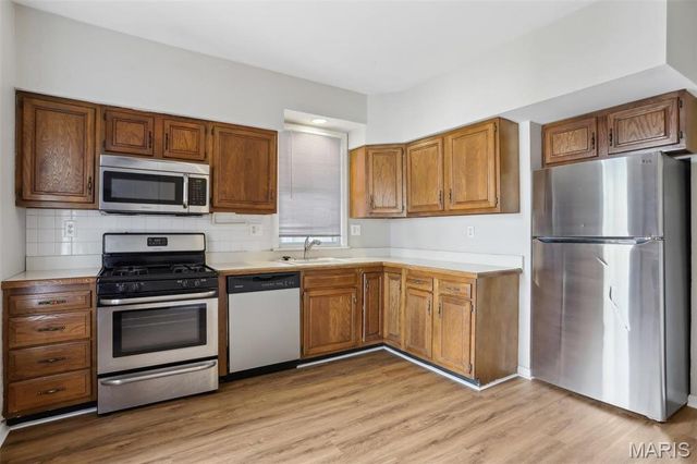 4021 Walsh Street, St Louis, MO 63116