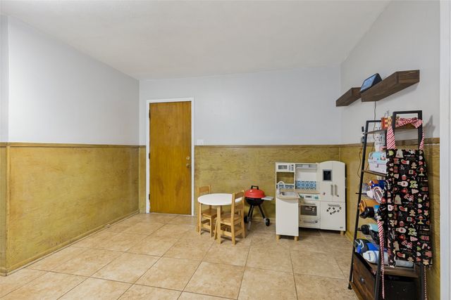 401 S Vick Street, Decatur, TX 76234