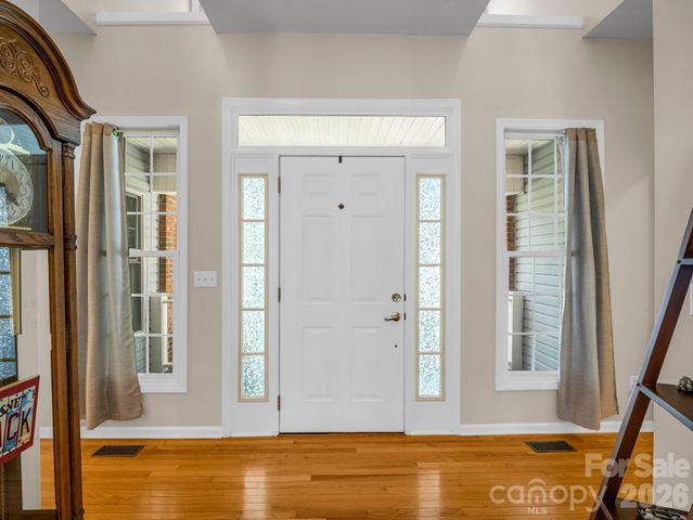 9 Kingfisher Lane, Mills River, NC 28759