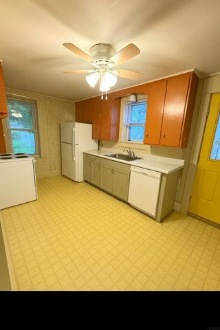 210 Park Avenue, Strawberry Point, IA 52076